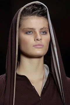 Look 18